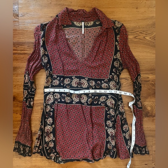 Free People Changing Times Boho Top size xsmall - Picture 13 of 14